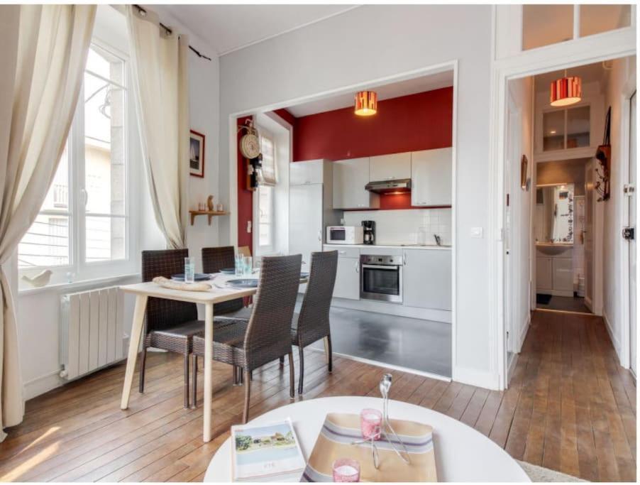 Apartmán Oleta Dinard Exteriér fotografie